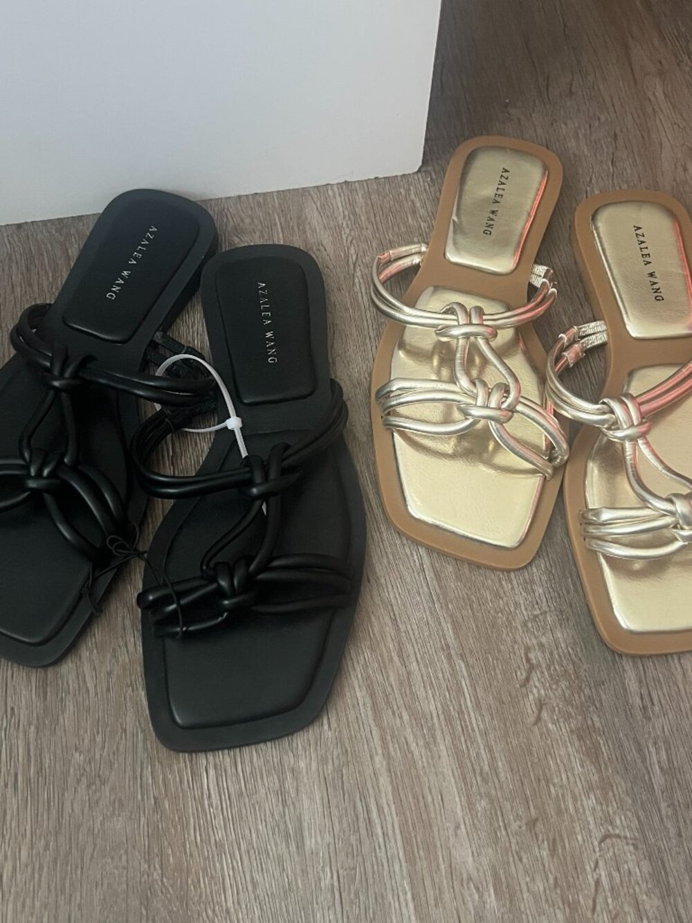 Azalea Wang Flat Sandals - Black and Gold